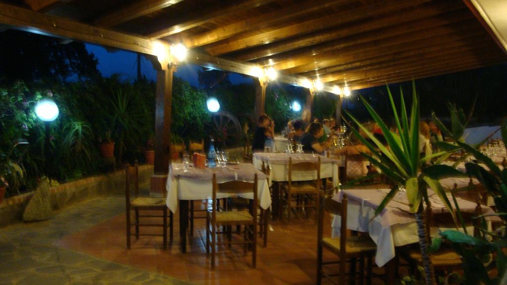 A Turri Hotel Capo Vaticano Luaran gambar